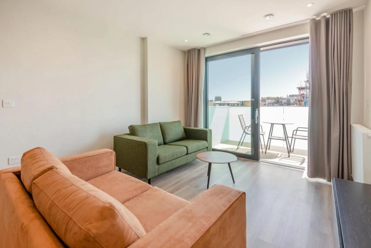 Modern Apartments In Brentford 2 Minutes Walk From Kew Bridge Екстер'єр фото
